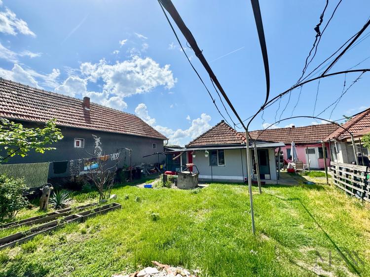 Casa de vanzare, curte comuna, zona Cal. Clujului - 3