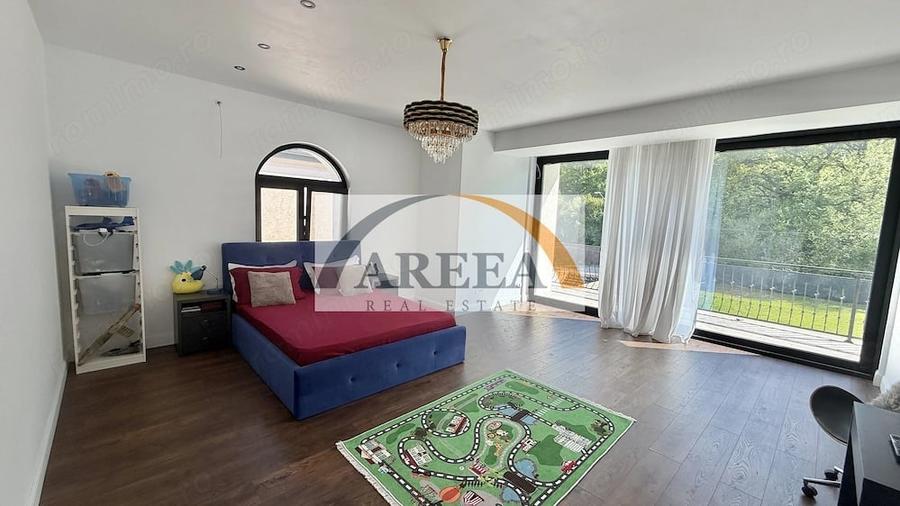 Vila 7 camere cu acces la padurea Tunari teren 1500mp - 16