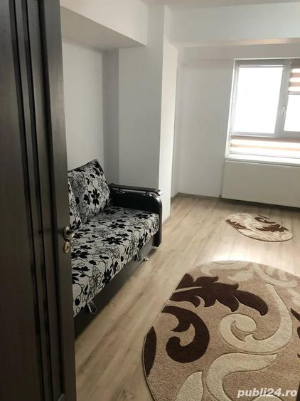 Garsonieră decomandată în Valea Adâncă