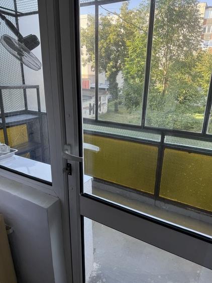 Apartament cu 3 camere în Tudor Vladimirescu