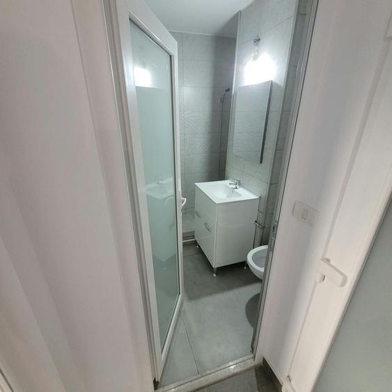 Spațiu comercial, de 52 mp, în Casa de Cultură
