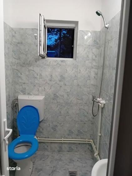 Casă cu 4 camere cu Teren 100 Mp în Central
