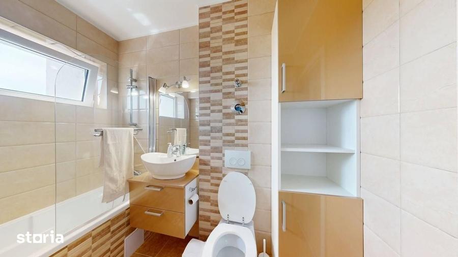 Apartament cu 3 camere decomandat în Vasile Aaron