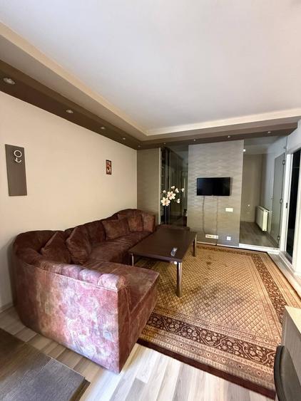 Apartament cu 2 camere semidecomandat în Plopilor