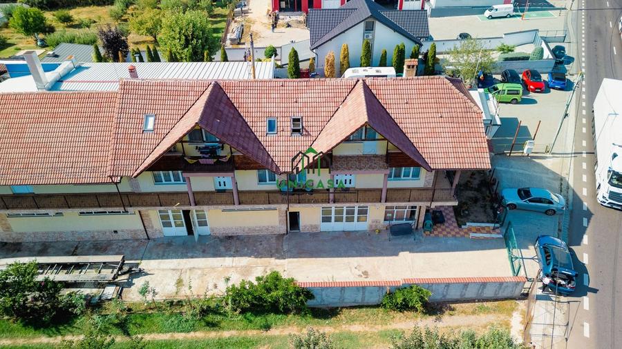 Casă individuală cu 10 camere cu Canalizare în Goranu