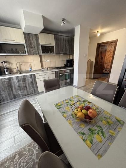 Apartament cu 3 camere decomandat, mobilat în Tudor