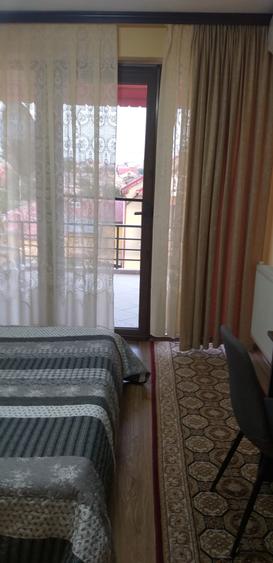 Casă cu 15 camere cu Canalizare în Delfinariu