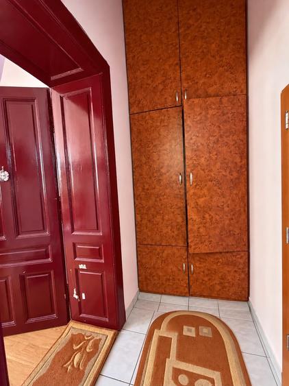 Apartament cu 4 camere în Ultracentral
