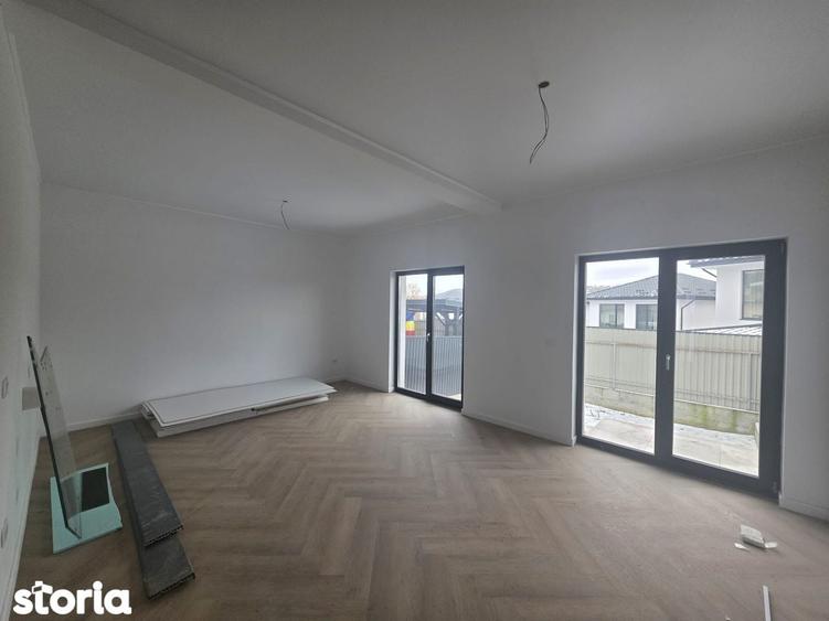Apartament cu 4 camere în Bârnova