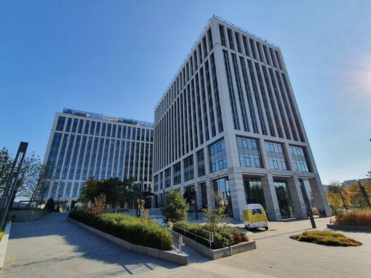 Birou, de 480 mp, în Timpuri Noi