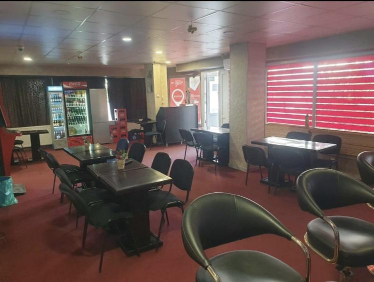Spațiu comercial, de 80 mp, în Broșteni