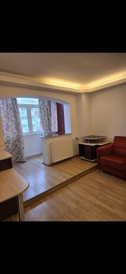 Apartament cu 2 camere decomandat în Tineretului