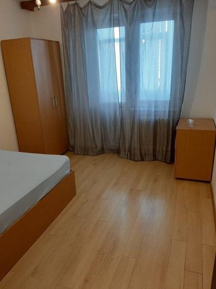 Apartament cu 2 camere, decomandat, zona Palas - 3