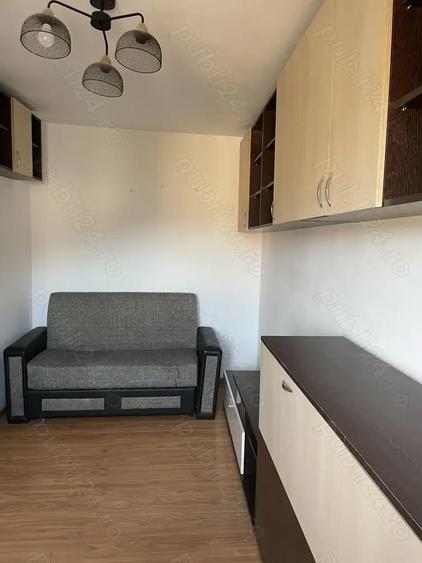 Vand apartament cu doua camere. - 2