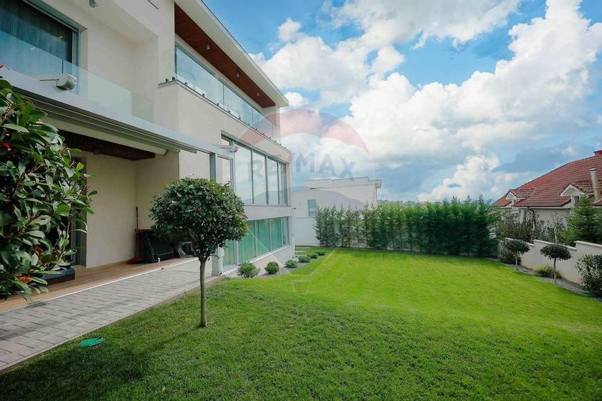 Vilă premium zona dealuri situata pe Str. Caișilor - 2