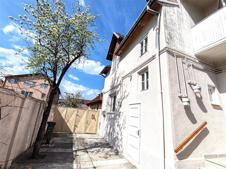 Casa cu 4 camere - Grivitei - 20