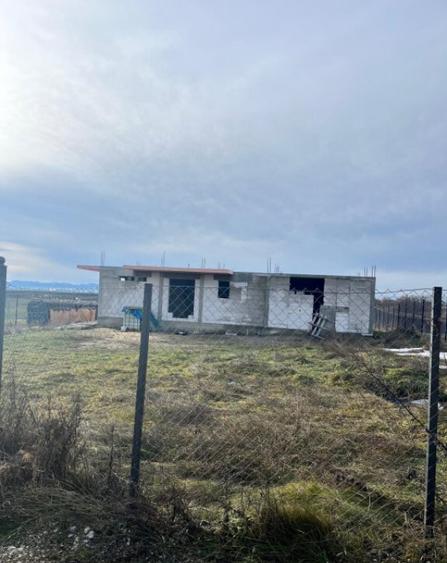 Casa la rosu 160 mp, teren 900 mp, zona Suceava (Moara) - 2
