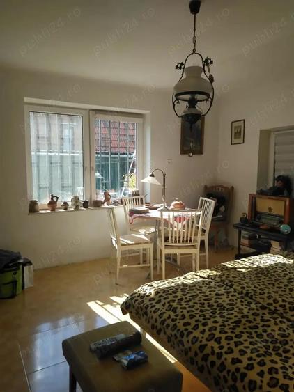 Casa de vanzare in Sebe?, zona centrala (Zona A) - 5