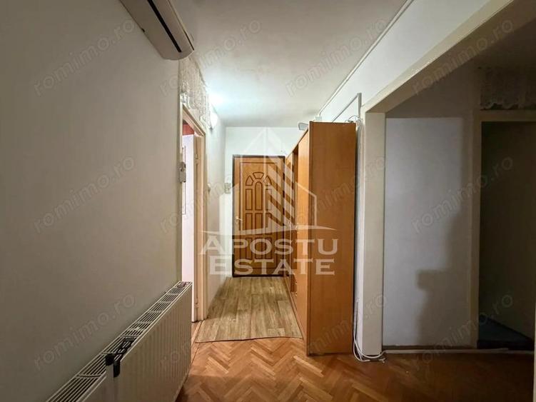 Apartament cu 3 camere, 2 bai, decomandat, centrala proprie, Girocului - 10