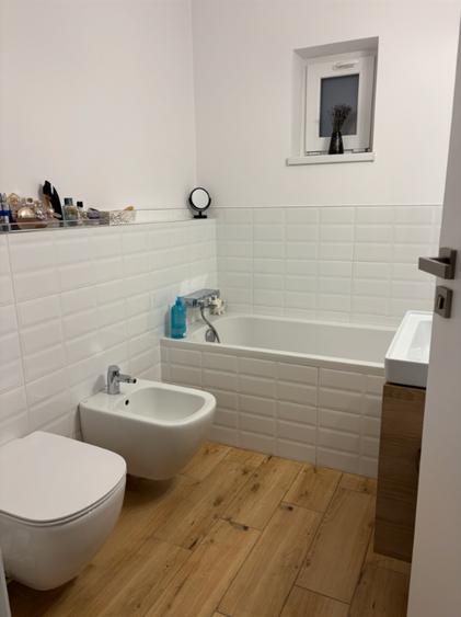 3 Camere, 70mp total, Et. 4/4 cu Acoperis, fără vecini deasupra, Izolat, An 1987 - 14