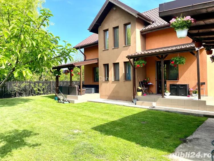 Proprietar , vand casa P+ 1 +Pod construita din caramida, cu curte de 1.641 mp Proprietar , vand casa P+ 1 +Pod construita din caramida, cu curte de 1.641 mp