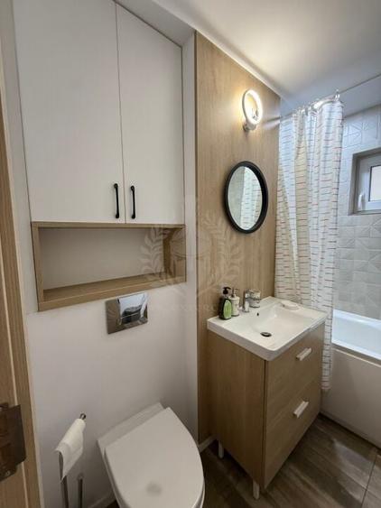 APARTAMENT 4 CAMERE, // ZONA REPUBLICII - 17