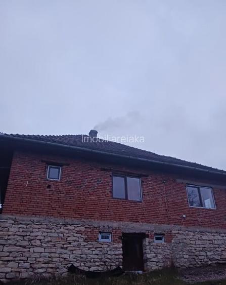 Chelinta, casa 1,2ha teren