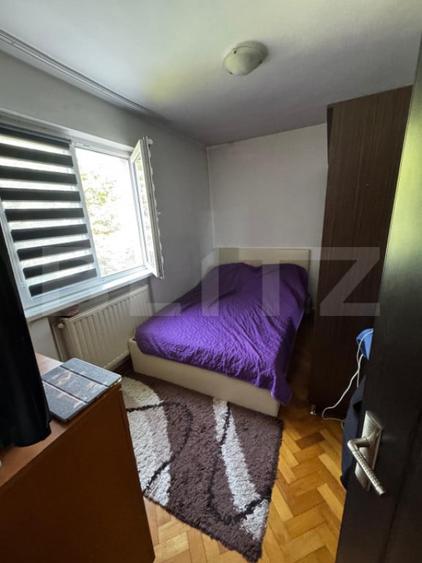 Apartament cu 3 camere semidecomandat în Central