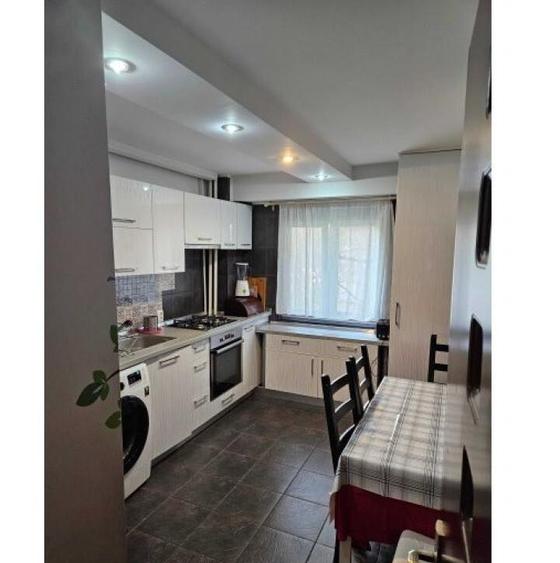 Piata Muncii, B-dul. Basarabia.Apartament 3 camere. - 4