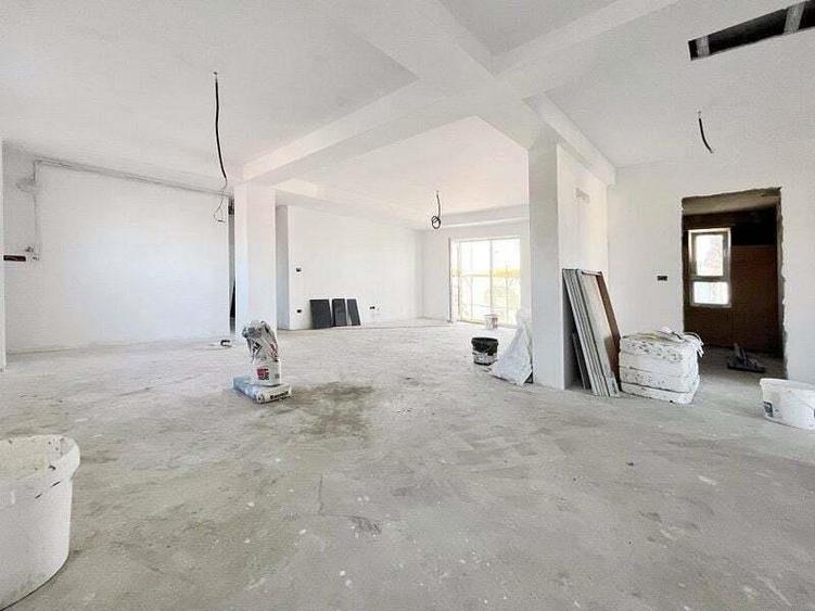 Spatiul Comercial - Zona Mehala - 170.000 euro - 11