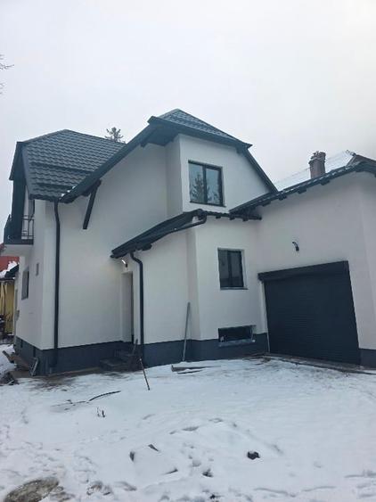 Vilă interbelică 6 camere restaurată integral – proprietate rară Sinaia centru - 2