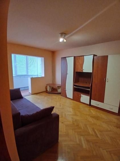 1 cam decomandat Girocului-Spital Judetean Clima Mobilat Utilat - 1