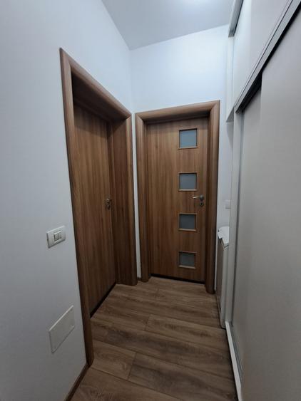 Bloc nou,  apartament cu parcare - 10