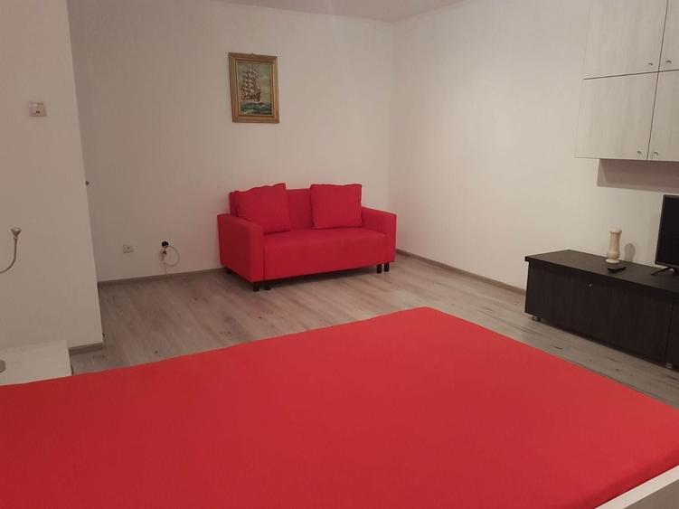 Inchiriez Garsoniera 42mp zona Nerva Train - 1