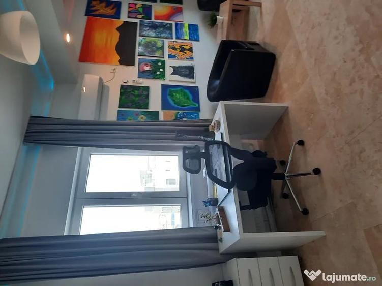 Studio LUX Piata Romana 40mp - 16