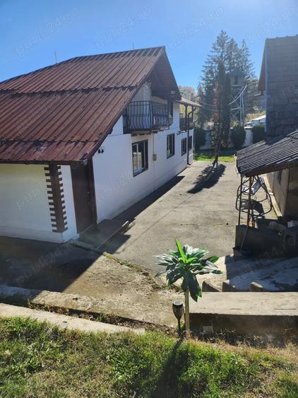 Se vinde casa in Scorteni Mislea langa biserica Sf Ghiorghe - 3