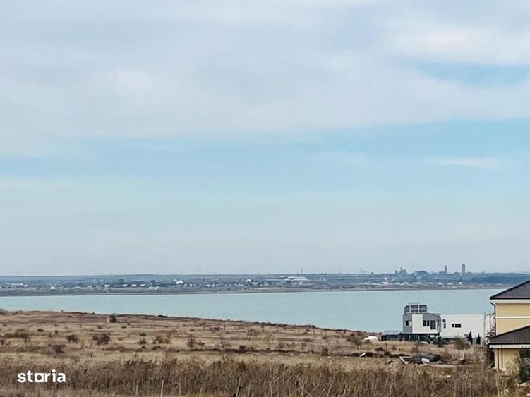 Vila Tip Duplex Palazu Mare Vedere La Lac 231000 - 2