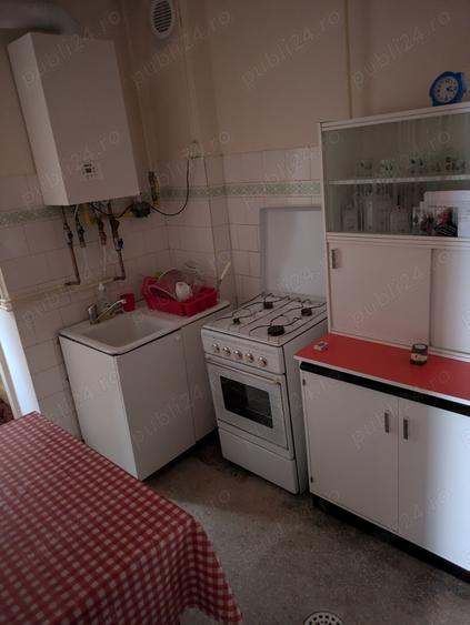 Vand casa si teren central Targoviste - 7