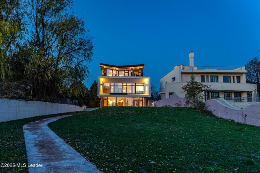 Casa TA de pe malul lacului Mogosoaia - 3