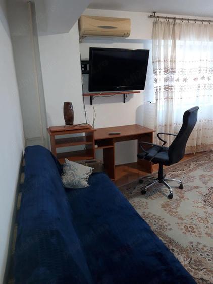 Garsoniera -Particular - 7