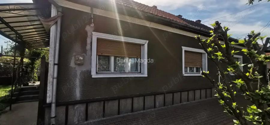 Vand casa la super pret!!!