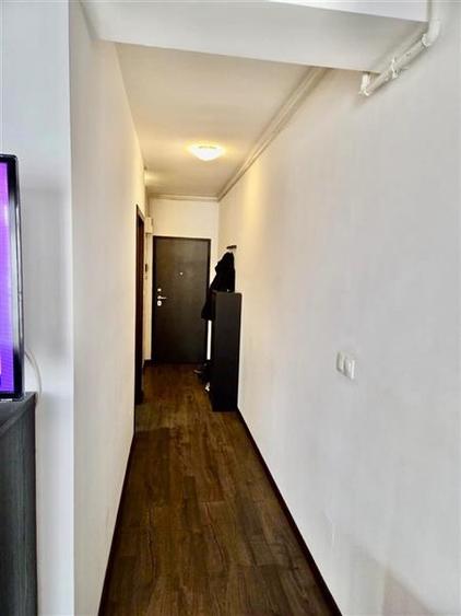 Jiului, studio dublu - 9