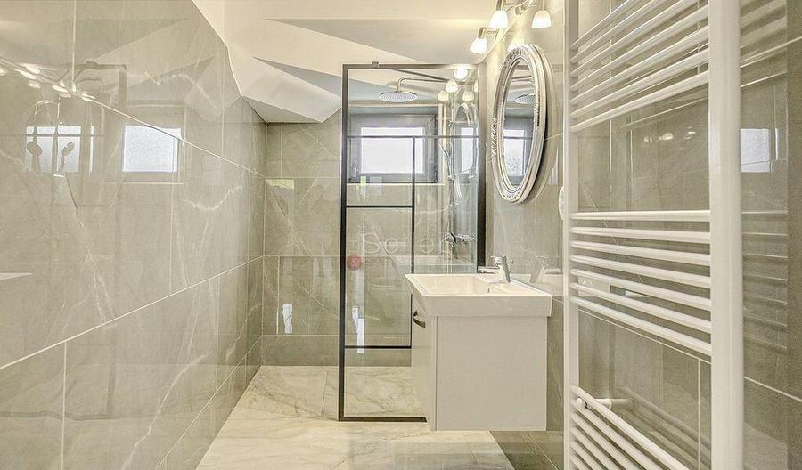 Zona Linistita Structura Generoasa - 22