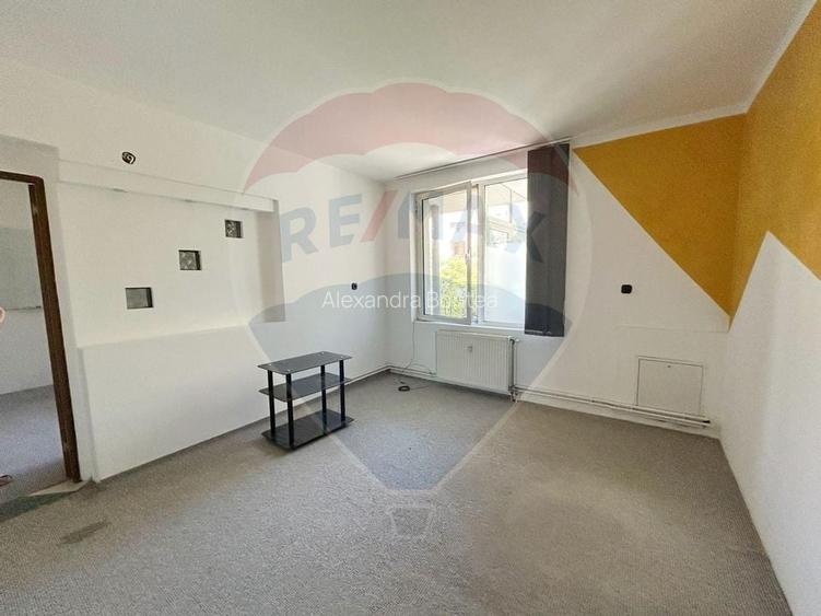 Spatiu comercial central, 45 mp