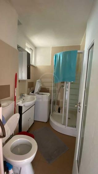 Apartament de vânzare, 3 camere, 54 mp, Plopilor - 7