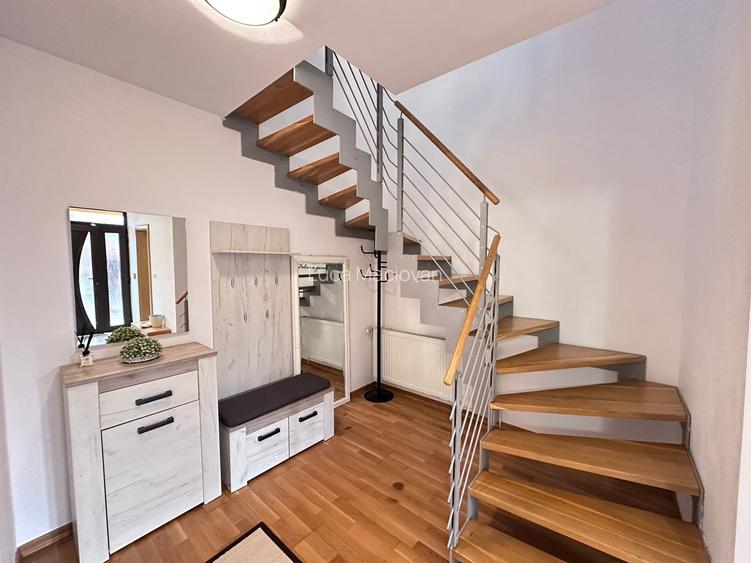 De închiriat Duplex cu 4 camere, complet mobilat, zonă Braytim De închiriat Duplex cu 4 camere, complet mobilat, zonă Braytim