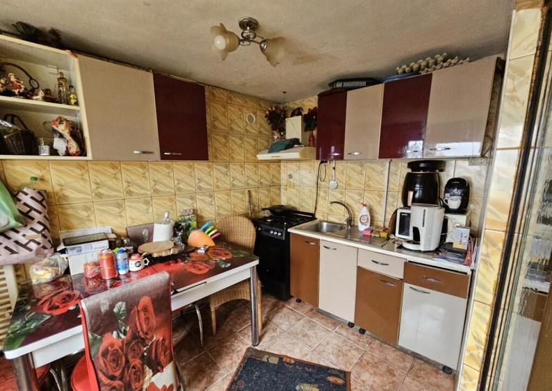 Proprietate in Targu Jiu, str. Victoriei - zona peco MOL - 7