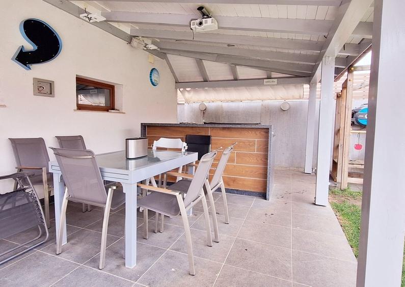 Casa eficienta energetic cu piscina in Giroc - 35