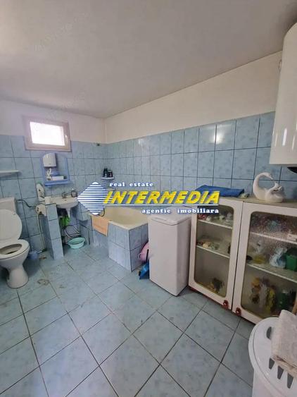 Vanzare Casa Magazie 99 mp. Teren 570 mp. Alba Zona Arex toate utilitatile - 9