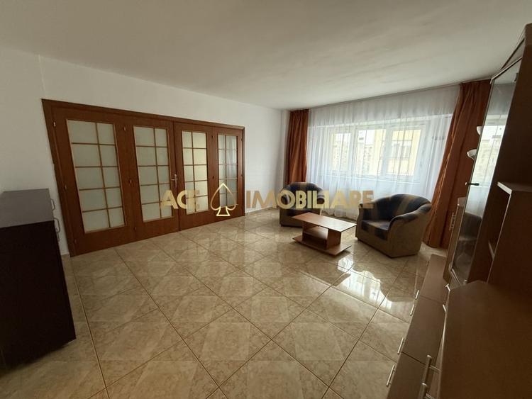 3 Camere | Timpuri Noi | Metrou | 80MP | Bloc Reabilitat | Posibilitate Parcare - 2